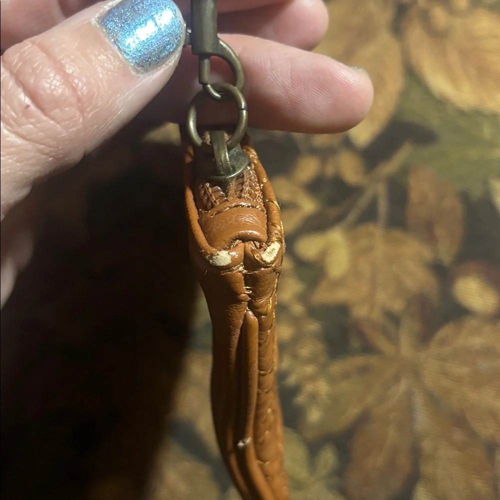 ~BUNDLE ONLY~Express Quilted Tan Wristlet